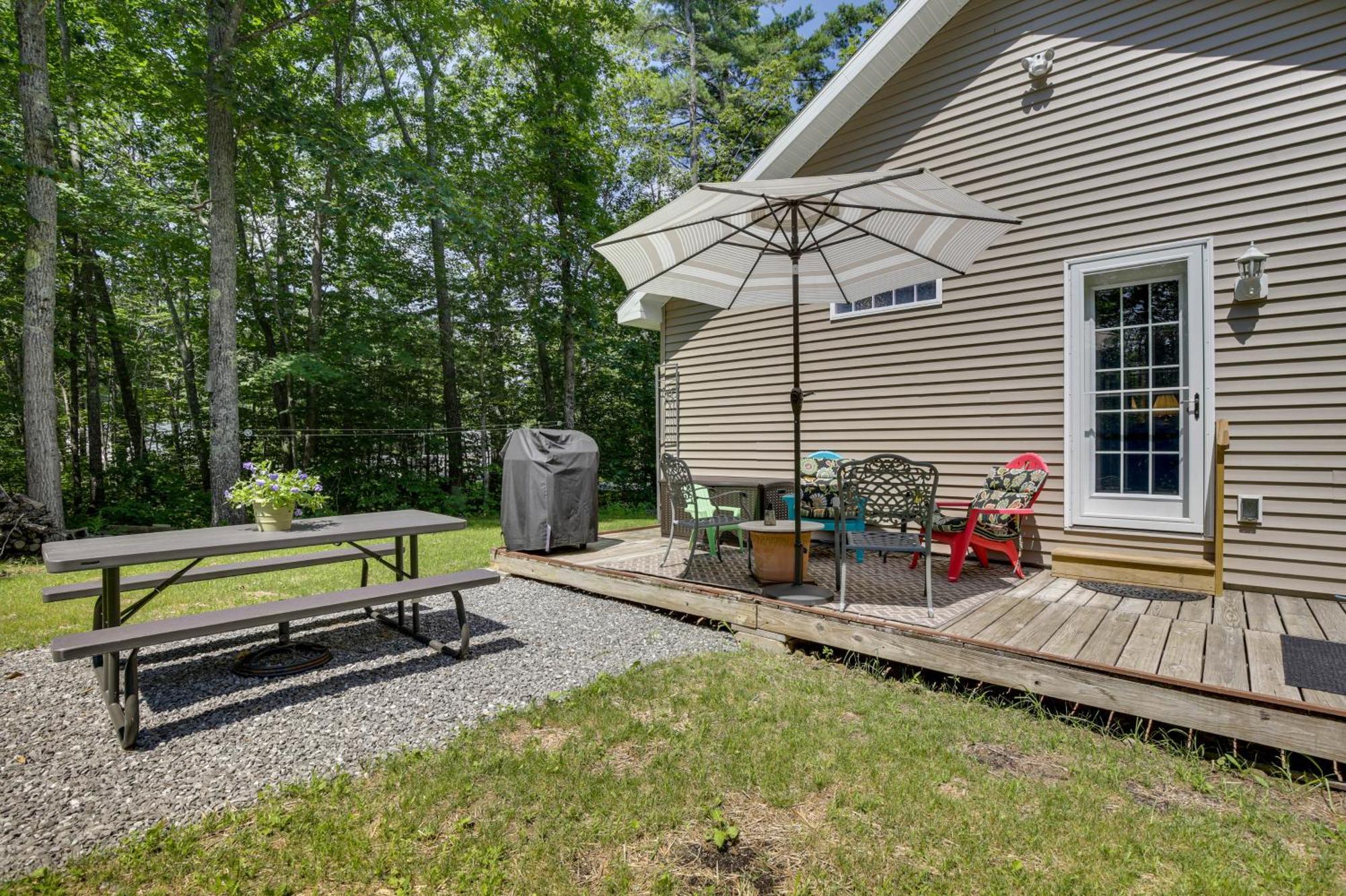 Maine Cottage With Dock And Kayaks, Near Augusta! Luaran gambar